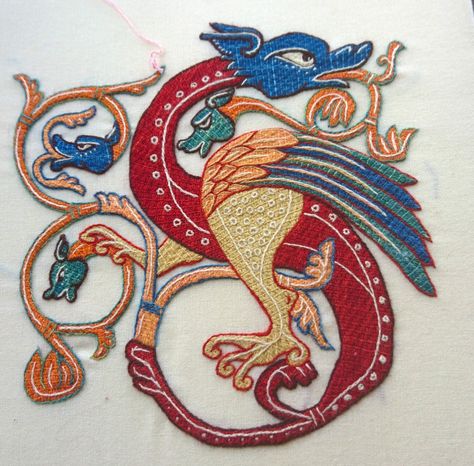 Medieval Embroidery Patterns, Dragon Project, Medieval Embroidery, Blackwork Embroidery, Celtic Patterns, Stitch Book, Blackwork, Embroidery Patterns, Needlework