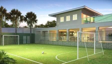 Soccer Pitch Backyard, School Playground Design, Sports Backyard, Backyard Football, Football Court, Backyard Court, Football Dream, Soccer Pitch, Modern House Architecture