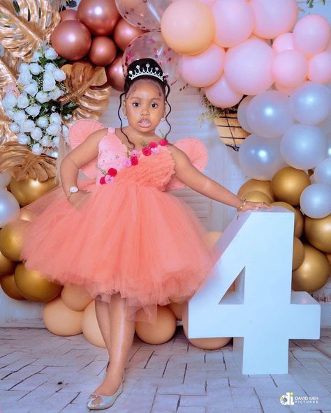 Mrs E👑🇳🇬 on Instagram: “SCREAMING HAPPY BiRTHDAY MY LOVE KIKI🎉🎊🥳 WOW !! It’s 4yrs already ?? My baby Kimberly! You have made my life so so beautiful! You have…” Junior Bride Dresses, Ankara Styles For Kids, Kids Party Wear Dresses, Girls Ball Gown, Princess Dress Kids, Dresses African, Dresses For Kids, African Dresses For Kids