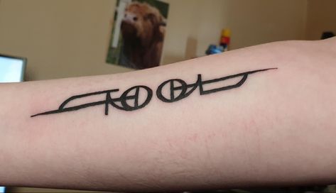 Tool Tattoo Band Art, Tool Tattoo Band, Tool Band Tattoo, Tool Band Logo, Raw Tattoo, Tool Band Art, Tattoo Band, Tool Tattoo, Piercing Inspo