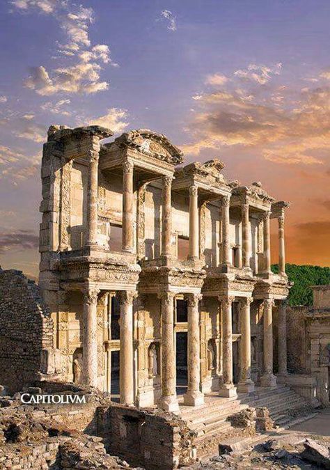 Library of Celsius. Ephesus. Ephesus Ancient City, Library Of Celsus, Istanbul Tours, Architecture Antique, Ancient Greek City, Greek City, Library Of Alexandria, Greek Temple, Ancient Greek Architecture