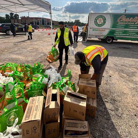 ICNA Relief's Disaster Response team was honored to support the Harvey, Illinois community after the recent tornadoes by providing 500 food bags filled with essential non-perishable items. The gratitude from the county and mayor’s office was truly heartwarming! A huge shout-out to our amazing Glendale Heights pantry team for their tireless dedication and hard work. #DisasterResponse #CommunitySupport Disaster Response, Go Fund Me, Hard Work, Shout Out, Pantry, Illinois, Gratitude, No Response, Instagram