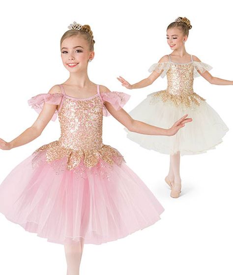 Ballet Dance Costumes, Romantic Tutu, Lyrical Dresses, Baby Ballet, Long Tutu, Tutu Ballet, Ballet Poses, Ballet Tutu, Ballet Costumes