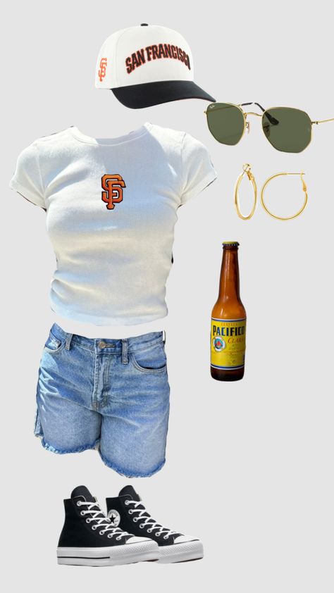 Giants game outfit #giantsgame #sfgiants #baseball #baseballgame #baseballgameoufit #ootd Sf Giants Game Outfit, Giants Baseball Game Outfit, Giants Game Outfit, Sf Giants Outfit Women, San Francisco Giants Outfit Woman, Sf Giants Outfit, Giants Baseball Outfit, Baseball Game Outfit Women, Baseball Game Outfit