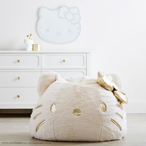 Every Adorable Piece You Need from the Hello Kitty x PB Teen Collab - Brit + Co Hello Kitty Nursery, Sweet Personality, Hello Kitty Bedroom, Hello Kitty House, Hello Kitty Rooms, Charmmy Kitty, Pb Teen, Kitty Stuff, Hello Kit