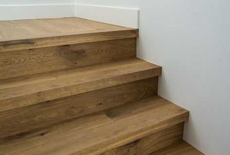 Custom Square Nose Stair Treads - Cooper Floors Square Nose, Wood Stair Treads, Staircase Remodel, Tile Stairs, Floating Stairs, Staircase Decor, Oak Flooring, Modern Stairs, Wood Stairs