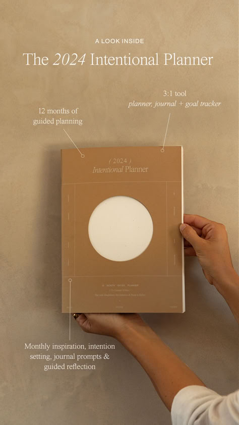 Welcome to a new inspired you. The 2024 Intentional Planner is intended to serve all aspects of your monthly well-being. Through monthly inspiration to come back to, intention and goal setting, mindful planning and space to reflect, this planner becomes a home for your personal evolution. As you move throughout the year guided by the flow of intention within, use this planner as tool for self discovery. Planner Aesthetic Ideas, Mindful Planner, Journal Packaging, Planner Ideas Aesthetic, Journal Branding, Monthly Planner Ideas, New Year Journal, Daily Planner Ideas, Planner Photography