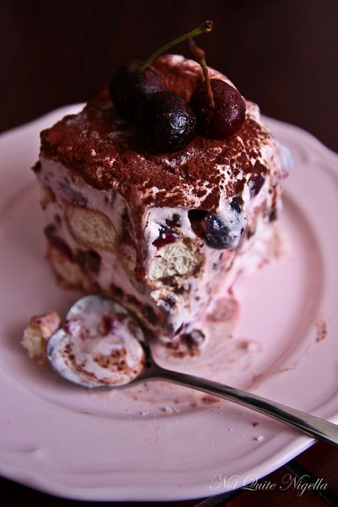 Easy Black Forest Tiramisu @ Not Quite Nigella Black Forest Tiramisu Recipe, Black Forest Tres Leches, Black Forest Tiramisu, Blackberry Tiramisu, Cherry Tiramisu, Tiramisu Dessert, Cherry Desserts, Tiramisu Cake, Tiramisu Recipe