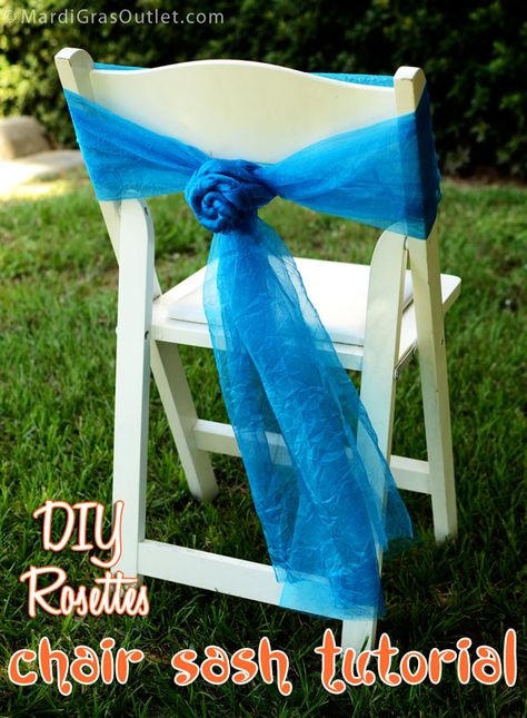 DIY Tutorial: how to tie your own beautiful chair bow rosettes with ribbon or fabric Diy Chair Sashes, Craft Outlet, Wedding Chair Sashes, Chair Bows, Chair Ties, Inexpensive Crafts, Chair Sash, Chair Decor, Chair Sashes