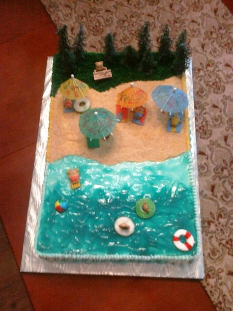 Beach Party Buttercream with piping gel water, vanilla wafter sand and piped grass. Trees are plastic. Used teddy grahams and put swim... Beach Cake With Jello, Piping Gel, Beach Cake, Jello Cake, Teddy Grahams, Beach Cakes, 21 Birthday, Water Party, 10th Birthday