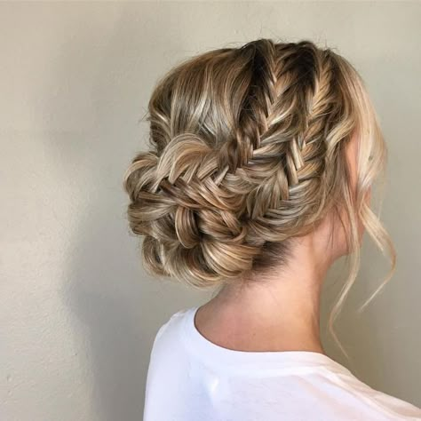 Salon Hairstyles, Bridal Hairstyles, Braided Hairstyles Updo, Penteado Cabelo Curto, Fancy Hairstyles, Hairstyles Long, Prom Hairstyles, Good Hair Day, Formal Hairstyles