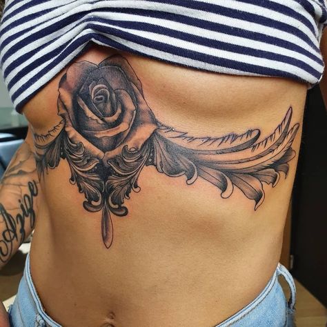 Rose Underboob Tattoo, Chest Tattoo Cover Up, African Tattoo, Tattoo Spots, Underboob Tattoo, Black Girls With Tattoos, Red Ink Tattoos, Pretty Tattoos For Women, Stomach Tattoos