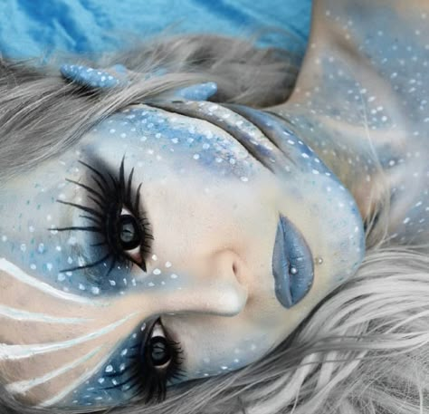 Scary Mermaid, Mermaid Face Paint, Karneval Diy, Mermaid Makeup Halloween, Evil Mermaids, Halloween Makeup Witch, Fish Makeup, Monster Makeup, Show Makeup