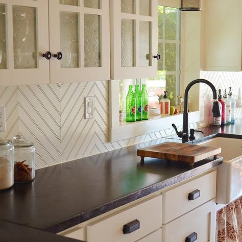 12 Awesome Backsplashes that Aren't Tile | Family Handyman Classic Backsplash, Pegboard Kitchen, Unique Kitchen Backsplash, Diy Kitchen Backsplash, White Tile Backsplash, Kitchen Backsplash Ideas, Wood Backsplash, Diy Backsplash, Kitchen Backsplash Designs