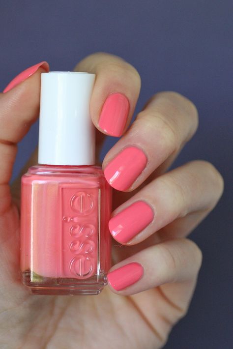 Apricot Nails, Beach Nail Art, Essie Nail Colors, Polish Colors, Essie Nail Polish, Light Coral, Orange Coral, Popular Nails, Pink Nail