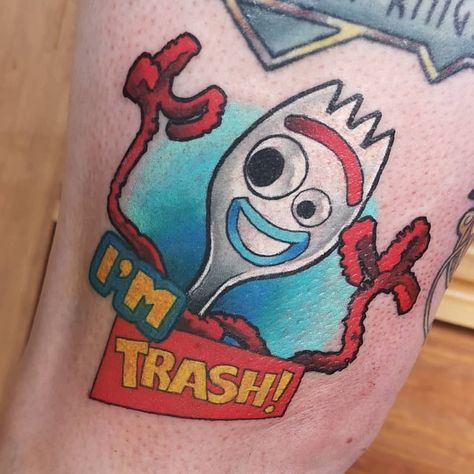 Forky Toy Story Tattoo, Forky Tattoo, Buzz Tattoo, Toy Story Tattoo, Story Tattoo, Disney Sleeve, Cartoon Character Tattoos, Butterfly Tattoo Designs, Cartoon Tattoos