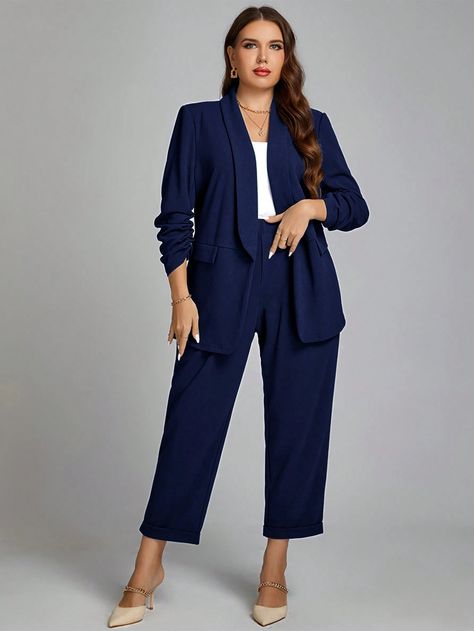 SHEIN Clasi Plus Size Women's Simple Solid Color Daily Suit SetI discovered amazing products on SHEIN.com, come check them out! Formal Attire For Plus Size Women, Corporate Attire Plus Size, Plus Size Corporate Outfits, Professional Outfits Women Plus Size, Semi Formal Outfits For Women, Pic Mood, Plus Size Business Attire, Corporate Outfit