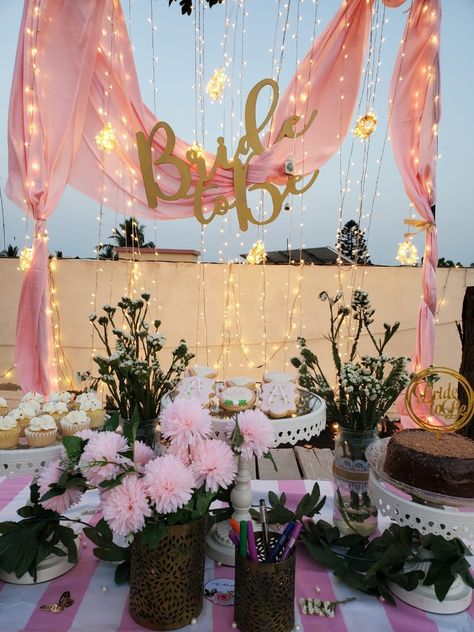 Pink decor for the bride to be event #decor #event #bride #pin Bride To Be Backdrop, Wedding Hanging Decor, Party Decorations White, Props For Wedding, Heart Shape Diamond Ring, Bridal Shower Party Decorations, Bride To Be Decorations, Wood Sign Wedding, Hanging Wedding Decorations