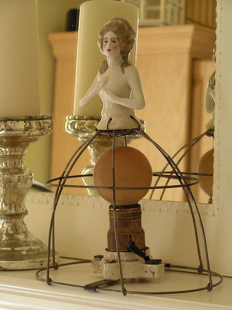 look this could be our estate sale girl! @Evelyn Pratt Antique Porcelain Dolls, Deco Originale, Porcelain Lamp, Half Dolls, Pin Doll, China Dolls, Interesting Photos, Doll Head, Retro Decor