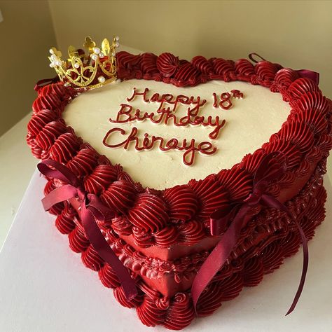 18❤️ Cake sizing details: 2 layer 8 inch heart cake #yyccakes #vintageheartcake #heartcakes #yycheartcakes #explorepage 8 Inch Heart Cake, 18th Cake, 18th Bday, Heart Cakes, 18th Birthday Cake, Cake Sizes, Heart Cake, 17th Birthday, Red Velvet Cake