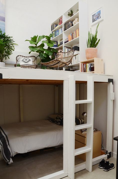 Bedroom with lofted hangout space above. Reverse Loft Bed, Loft Bedroom Ideas, Loft Desk, Ideas For Small Homes, Loft Style Apartment, Loft Bed Plans, Loft Bedroom, Deco Studio, Eclectic Modern