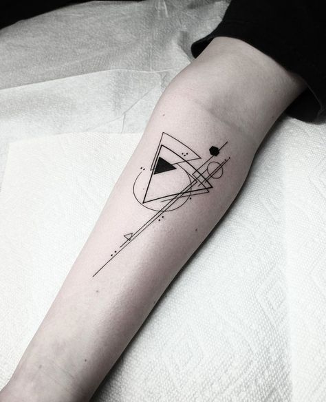 o k a n u c k u n on Instagram: “WM’N • From @imnotminimal . . . #minimalism #bangbangnyc#abstractart #originalart #fineart #artists #mixedmedia #artist #moderngallery…” Pices Zodiac Tattoo Geometric, Geometric Line Tattoo With Meaning, Moon Phases Geometric Tattoo, Geometric Meditation Tattoo Design, Geometric Astrology Tattoo, Geometric Art Tattoo, Geometric Triangle Tattoo, Geometric Tattoo Meaning, Nc Tattoo