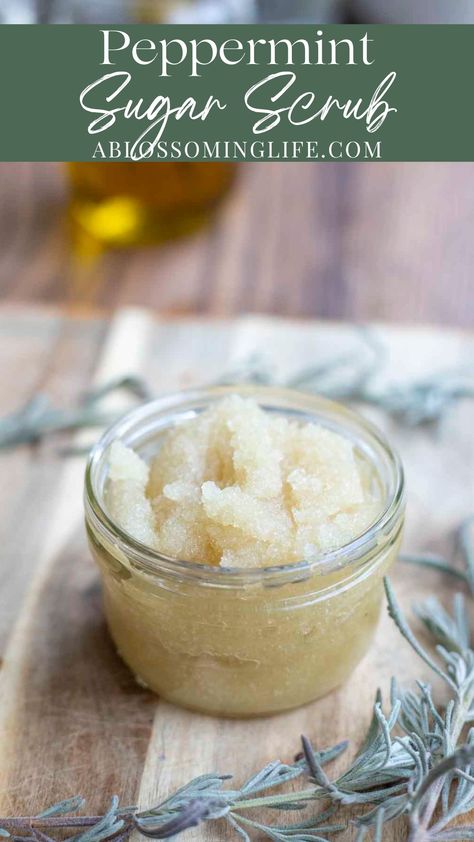 This homemade peppermint sugar scrub recipe is super easy to make and works so well on dry skin. Made with natural ingredients, this natural body scrub is great for a holiday gift or any time of year. Homemade Scrubs Body Easy Diy, Diy Sugar Scrub Coconut Oil, Peppermint Hand Scrub, Peppermint Vanilla Sugar Scrub, Peppermint Body Scrub, Peppermint Sugar Scrub, Peppermint Scrub, Homemade Scrubs, Scrub Recipe Diy