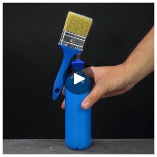 Making a DIY paintbrush at home! | Making a DIY paintbrush at home! | By Art & ArchitectureFacebook Diy Paintbrush, Paint Hacks, Home Making, Country Crafts, Painting Tips, Paint Brushes, Gadgets, At Home, Paint