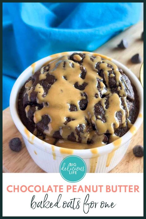 Chocolate Peanut Butter Baked Oats for One {Without Banana} - Big Delicious Life Peanut Butter Banana Baked Oatmeal, Peanut Butter Banana Mug Cake, Baked Oats Peanut Butter Chocolate, Chocolate Baked Oats No Banana, Over Night Oats Banana Peanut Butter, Low Fodmap Diet Recipes, Peanut Butter Roll, Baked Oats, Oats Recipes