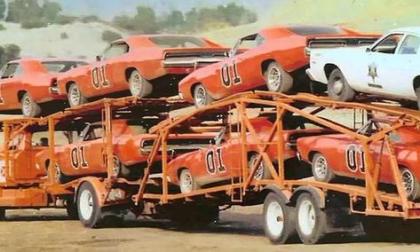 What You Probably Never Knew About General Lee, Most Iconic TV Car - ThrottleXtreme General Lee Car, 1969 Dodge Charger, General Lee, The Dukes Of Hazzard, Tv Cars, Cars Movie, Rat Rods, Dream Garage, Tow Truck