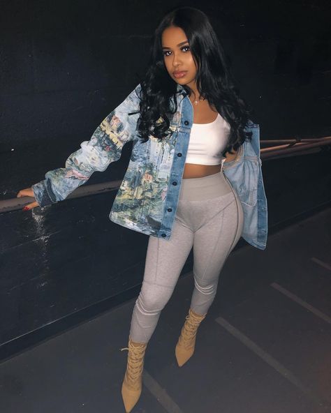 Taina W on Instagram: “Last night 😏 (Shhh don’t tell @myfabolouslife I stole his jacket 🤫)” Taina Williams, Rhapsody In Blue, Black Barbie, Fashion Nova Jeans, Blue Pants, Fashion Lookbook, Fashion Killa, Birthday Outfit, Jean Outfits