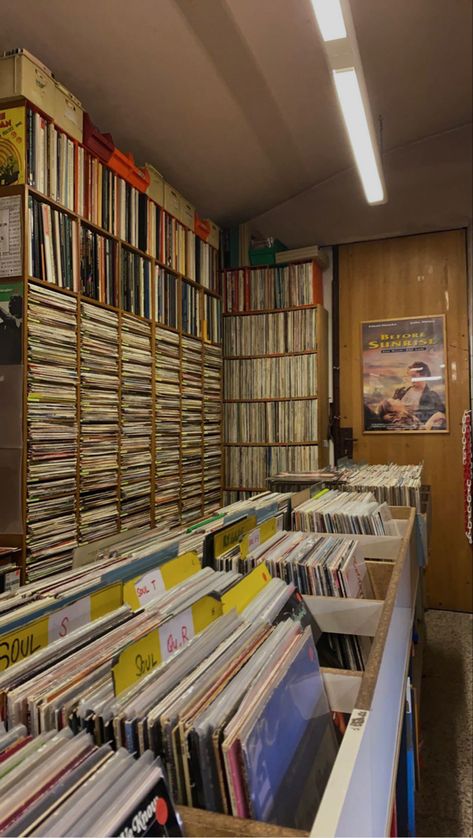 Vienna Austria Before Sunrise, Vienna Before Sunrise, Vienna Austria Aesthetic, Vienna Summer, Vienna Waits For You, Waiting For U, Vienna Austria, Record Shop, Before Sunrise