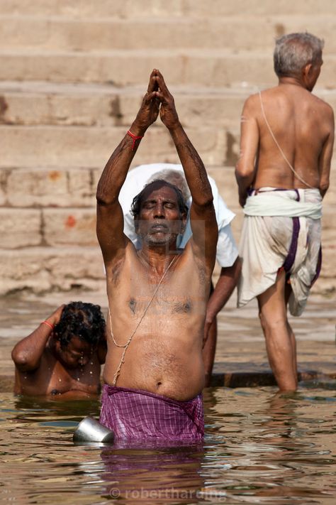 Indian People, Indian Man, Indian Heritage, Nature Wildlife, Holy Water, Artist Profile, A Day In Life, Varanasi, The River