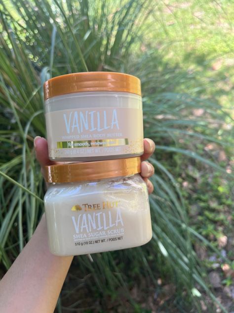 Treehut Vanilla, Vanilla Body Scrub, Vanilla Scrub, Shower Aesthetic, Scent Combinations, Vanilla Body Butter, Shower Skin Care, Body Smells, Skincare Essentials