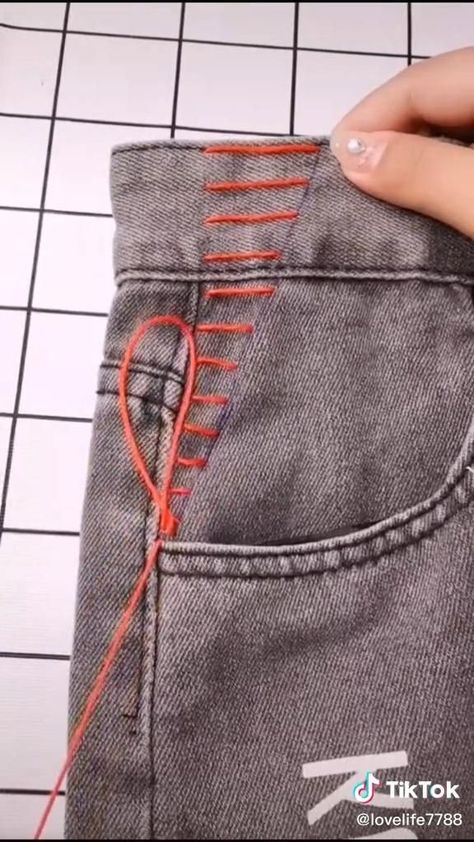 Projek Menjahit, Diy Sy, Diy Clothes Hacks, Seni Dan Kraf, Clothes Organization Diy, Diy Clothes And Shoes, Sew Ins, Diy Fashion Hacks, Diy Fashion Clothing