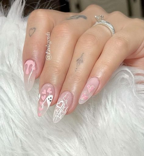 Baby Pink Nails Ideas, Pink Halloween Nails, Nail 2022, Black Halloween Nails, Nail Art Halloween, Holloween Nails, Halloween Acrylic, Halloween Acrylic Nails, Cute Halloween Nails