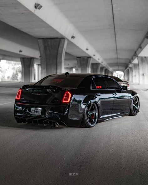 Chrysler 300 Hellcat, 300 Hellcat, Chrysler 300 Hemi, Chrysler 300 Custom, Dodge Charger Models, Chrysler 300 Srt8, 2012 Chrysler 300, Chrysler 300s, Rwb Porsche