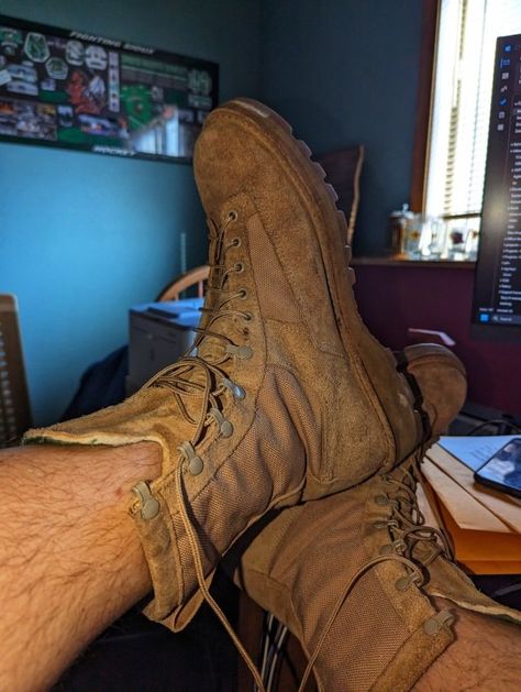 @bootedjd53 on Tumblr South Aesthetic, Scally Lads, Make Me Feel Better, Rugged Boots, Men’s Boots, Military Boots, Cool Boots, Feel Better, Boots Men