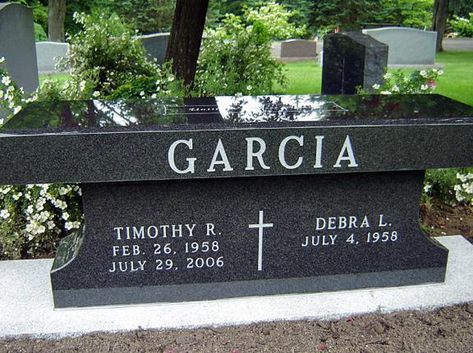 Memorial Bench Designed for Garcia Family Bench Headstone Monuments, Cemetery Design, Monument Ideas, Headstone Ideas, Grave Monuments, Granite Memorial, Grave Headstones, Grave Stone, Tombstone Designs