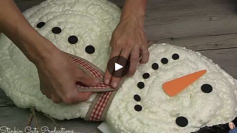 Expanding Foam Snowman, Spray Foam Snowman, Spray Foam Christmas, Spray Foam Crafts, Foam Snowman, Diy Christmas Snowman, Office Doors, Foam Spray, Spray Insulation