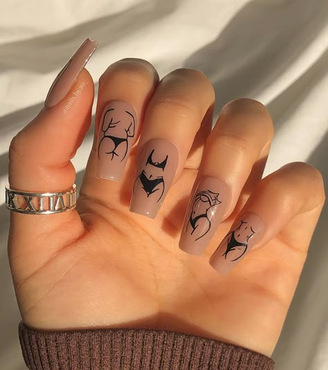 Casie Baker, Rad Nails, Silhouette Nails, Nails Today, Edgy Nails, Grunge Nails, Hot Nails, Coffin Nails Designs, Fire Nails