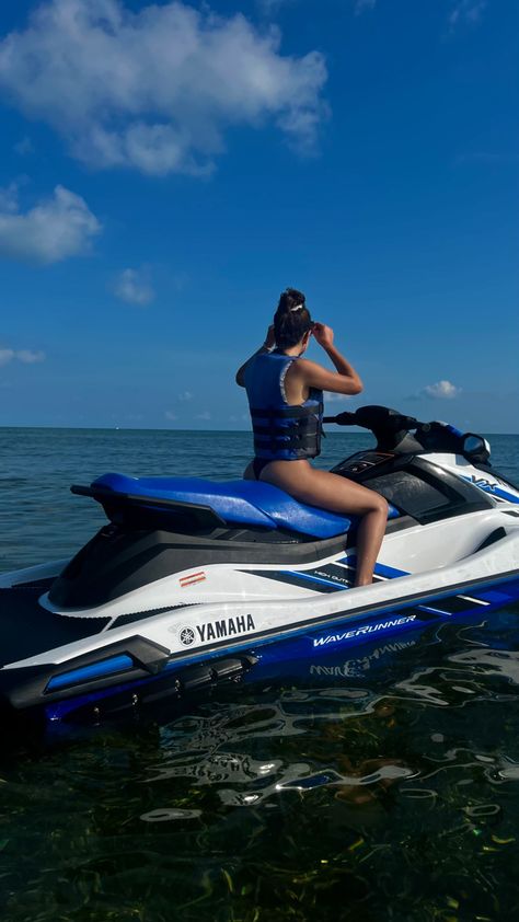 Fl Keys Aesthetic, Jet Ski Pictures Instagram, Jet Skiing Aesthetic, Jetski Poses, Jetski Pictures, Ski Pictures Instagram, Jet Ski Aesthetic, Jet Ski Pictures, Ski Girl Aesthetic