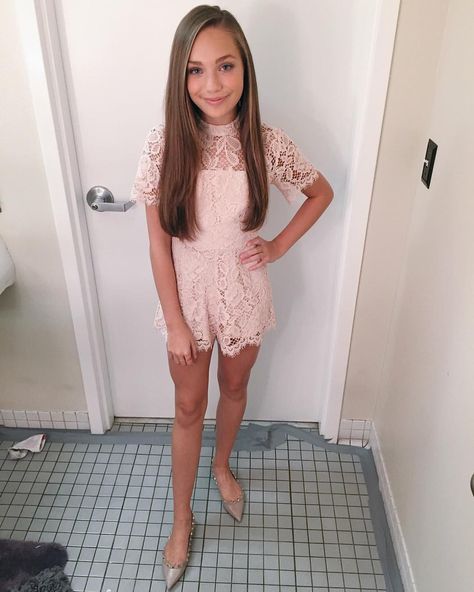 Official Instagram for Maddie Ziegler Twitter/FB: MaddieZiegler Maddie Ziegler Sia, Maddie Mackenzie, Dance Moms Comics, Maddie Z, Maddie And Mackenzie, Maddie Ziegler, Lace Romper, Dance Moms, Spring Summer Outfits