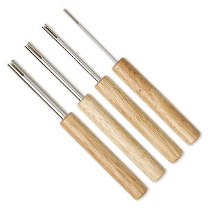 This set of 4 mandrels lets you easily hand make your own consistently sized jump rings and wire coils from soft metals Ring Mandrel, Metal Jewelry Making, Wire Wrap Jewelry Designs, Wire Wrapped Jewelry Diy, Wire Jewelry Making, Wire Wrapped Jewelry Tutorials, Wire Jewelry Tutorial, Rubber Tree, Wire Jewelry Designs