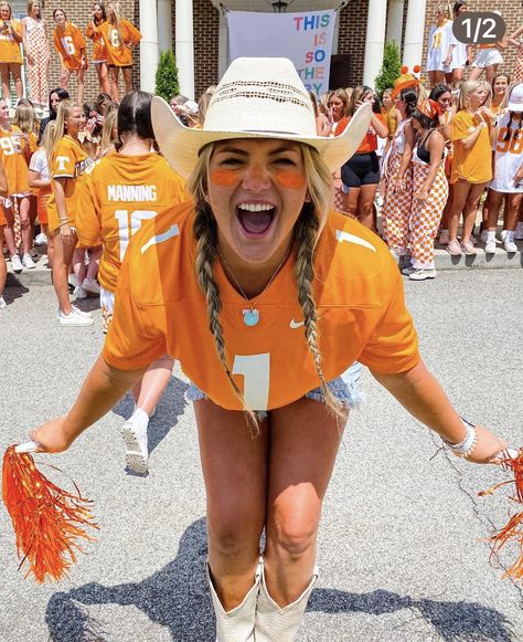 Tn Vols Football Game Outfit, Vols Outfit Tennessee, Tennessee Football Game Outfit, Tennessee Vols Outfit, Tennessee Volunteers Gameday Outfits, Ut Gameday Outfit Tennessee, Tennessee Football Outfits, Cute Tennessee Vols Outfit, Tennessee Game Day Outfit