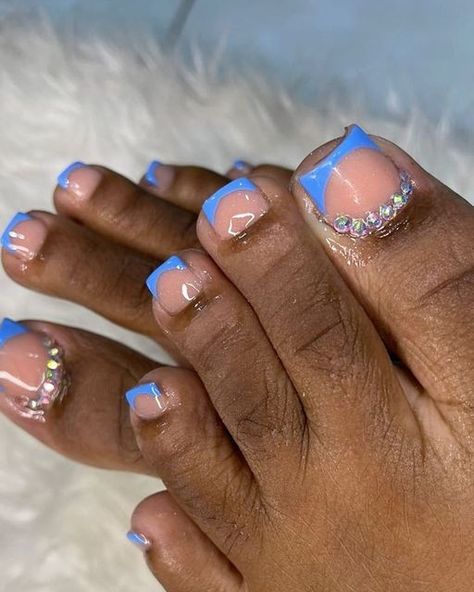 Sky Blue Toe Nails, Blue Toe Nails With Design, Blue French Tip Toe Nails, Baby Blue Toe Nails, Blue Acrylic Toes, Blue French Tip Toes, Royal Blue Toe Nails, Blue Toes Nails, Blue Toe Nail Designs