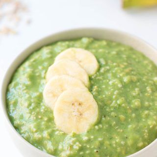 Green Smoothie Overnight Oats Recipe Green Smoothie Recipes Healthy, Oatmeal For Breakfast, Sweet Savory Recipes, Overnight Oatmeal Recipes, Overnight Oats Recipe Healthy, Healthy Green Smoothies, Oats Recipe, Overnight Oats Recipe, Dairy Free Options