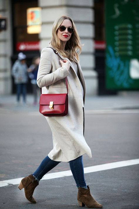 Neutrals with a Red Pop Red Handbag Outfit, Celine Classic Box Bag, Red Bag Outfit, Celine Classic Box, Celine Box Bag, Brooklyn Blonde, Mac Ruby Woo, Celine Box, Lipstick Mac