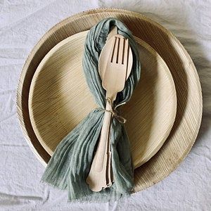 Proper Table Setting, Gauze Napkins, Farm Table Decor, Napkins For Wedding, Rusting Wedding, Rustic Napkins, Wedding Cocktail Napkins, Palm Leaf Plates, Leaf Plate