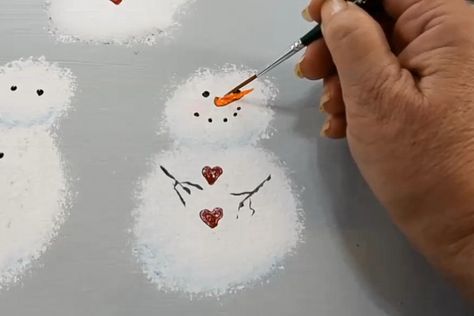 easy How to Paint a Snowman How To Draw Snowman Faces, Painting Snowman On Canvas, How To Paint Snowman Faces, Painted Snowman Faces On Wood, Cute Snowmen Paintings, Painting A Snowman On Wood, How To Paint Snowman Faces On Wood, Snowman Scene Ideas, Christmas Paintings On Canvas Easy Diy Snowman